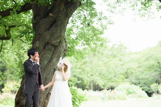 フォトウエディングのドレス 衣装の選び方や 花嫁の髪型 ヘアアレンジ10選も紹介 フォト婚コラム フォトウェディングのecoo